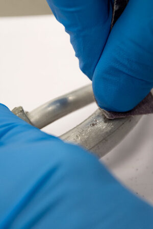 Alternative view of Ultraschnelles UV-fluoreszierendes Dichtmittel für Kfz. Klimaanlagen