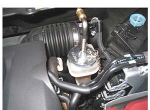 Adapter zur Bremsenentlüftung Koleos, Kadjar, Nissan Quashqai